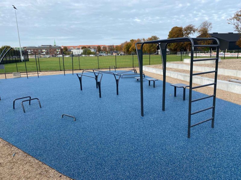 sports facility with outdoor fitness equipment (2)